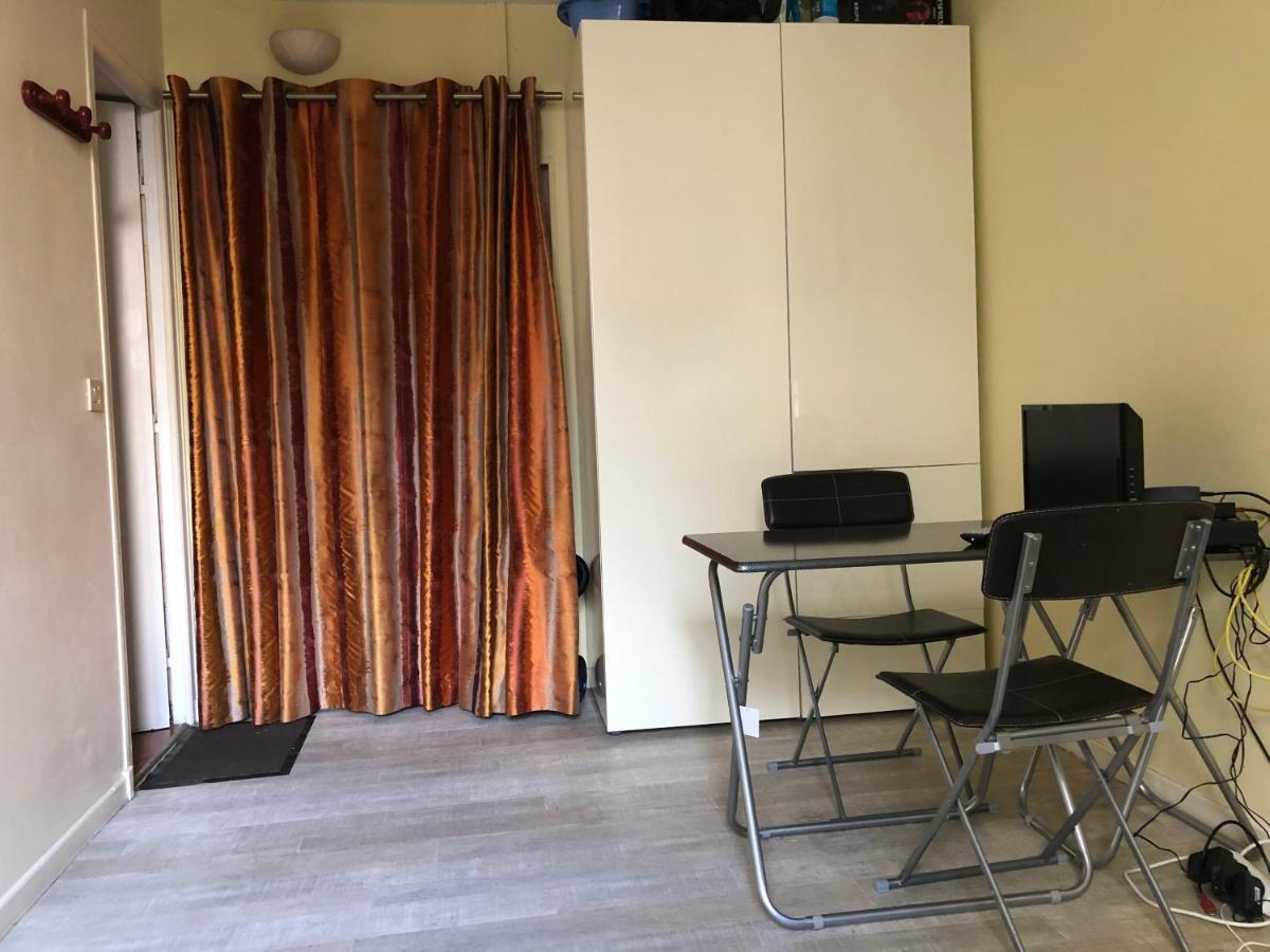 23 Rue De La Chapelle Apartment Paris Exterior foto
